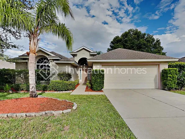 4521 Treasure Cay Rd, Tavares, FL 32778