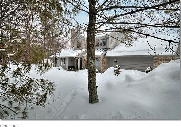 1st image of 21 Deerfield Ln
