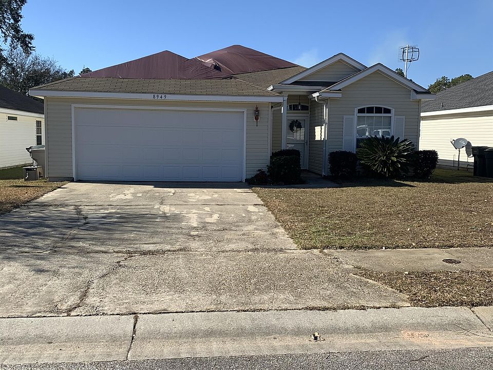 1st image of 8949 Camelot Pl