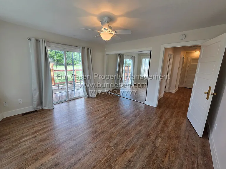 811 Old Adobe Rd — Photo 14