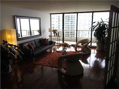 3rd image of 1717 N Bayshore Dr #A-2947