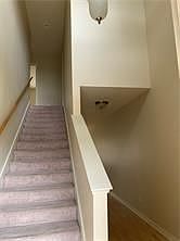 4th image of 103 Perryl Ln