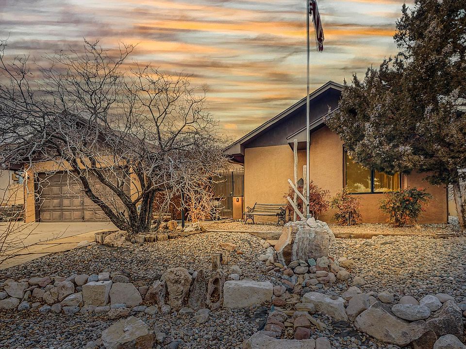 1st image of 5811 Painted Pony Dr NW