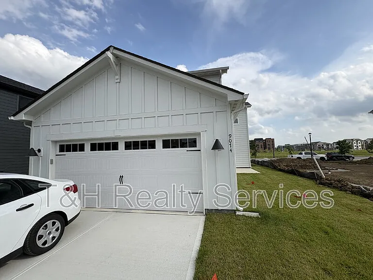 9074 Anthem Ave — Photo 2