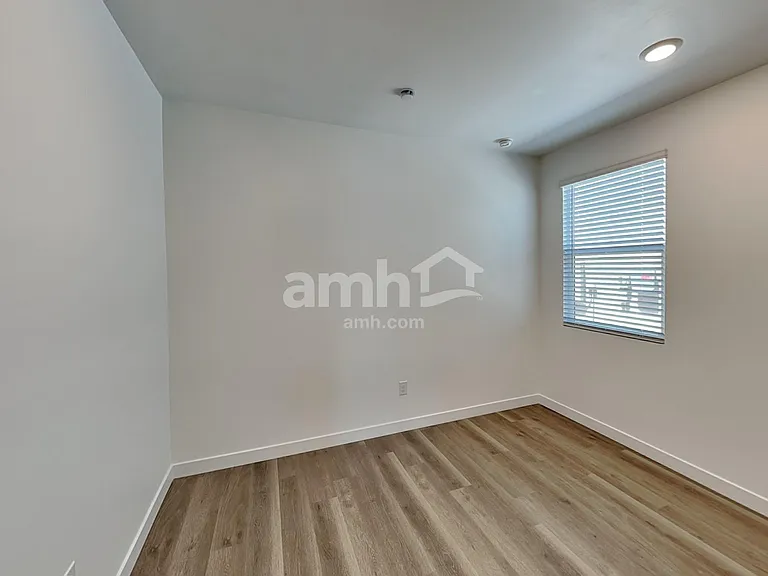 6525 E Paseo Alga — Photo 12