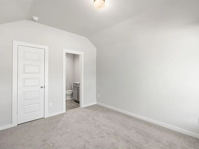 5630 Silverleaf Oak Ln — Photo 13