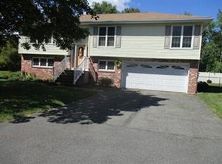 24 Charles St, Ludlow, MA 01056