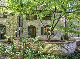 1300 Sandhill Rd, Hummelstown, PA 17036