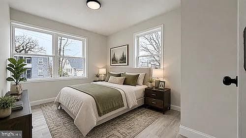 1st image of 1615 28th Pl SE