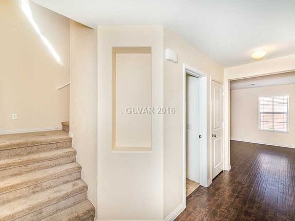 4th image of 9232 S Wild Stampede Ave