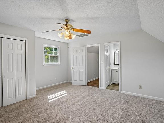 4th image of 2 Sumer Ln S