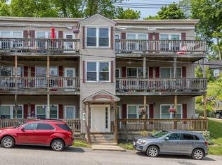 40 Nashua St APT 6, Clinton, MA 01510