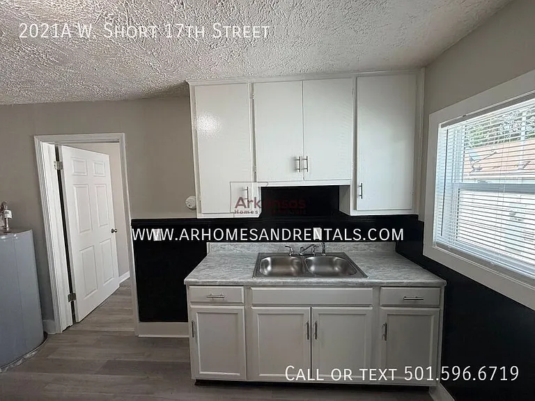 2021A W Short 17th St — Photo 4