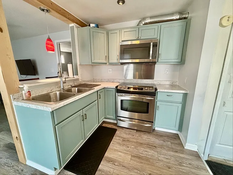 340 W 26th St #1 — Photo 2