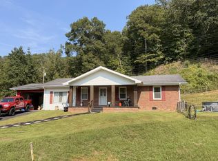 51 Annies Ln, Hagerhill, KY 41222