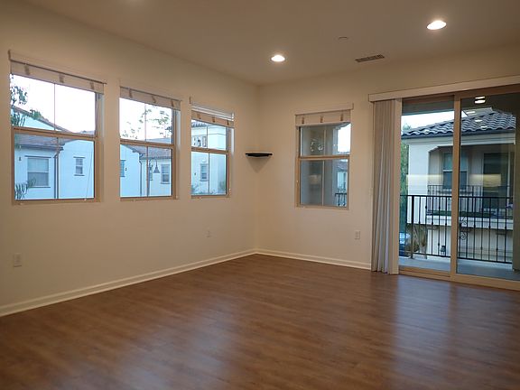 5th image of 1112 El Paseo