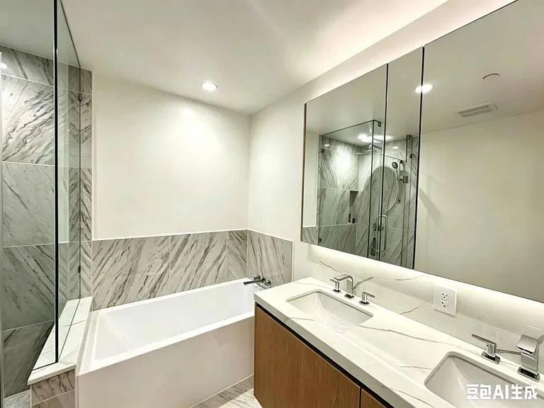 1475 Foster St #705 — Photo 8