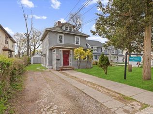82 Albemarle Ave, Hempstead, NY 11550