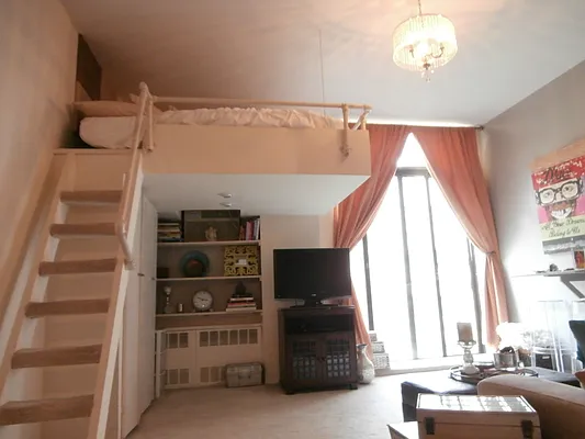 Rented by MNS | media 1