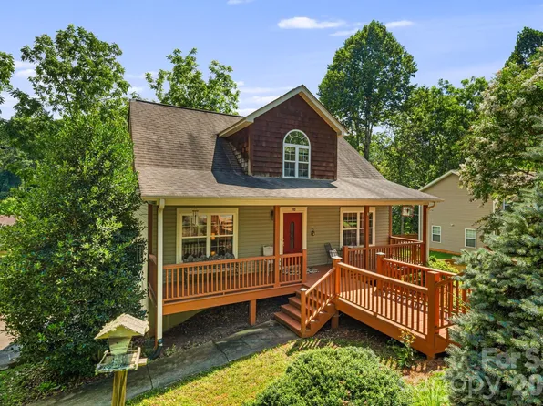16 Heather Mist Dr, Weaverville, NC 28787