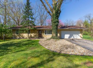 1300 Cedarhurst Rd, Niles, MI 49120