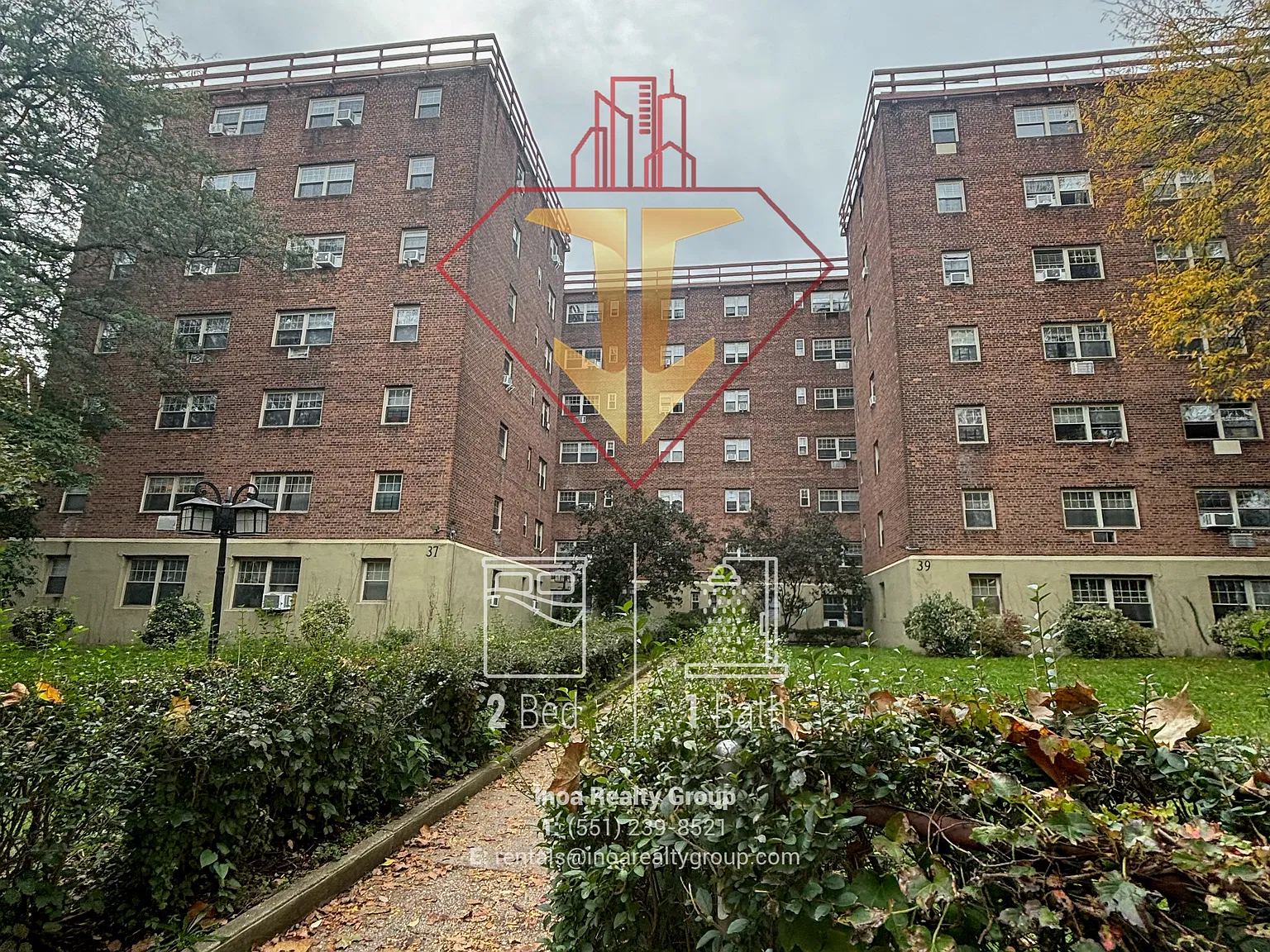 2 bed, $2,195 — Photo 1
