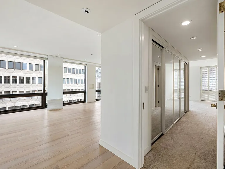 611 Washington St #2305 — Photo 25