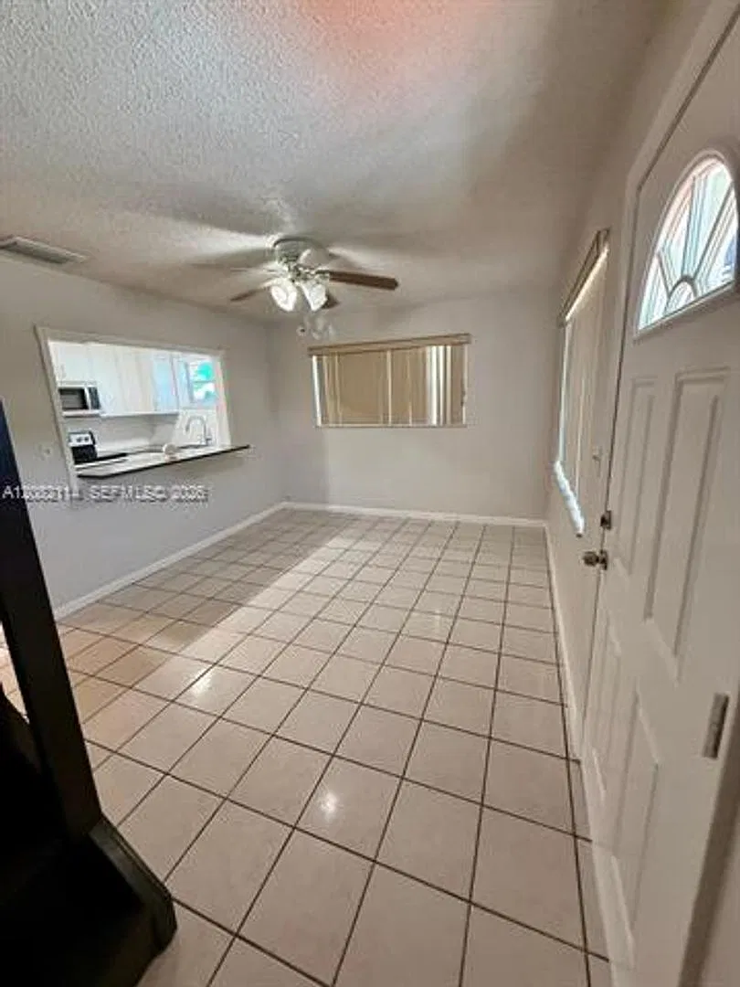 2433 SW 11th St th 2433, Miami, FL 33135 — Photo 4