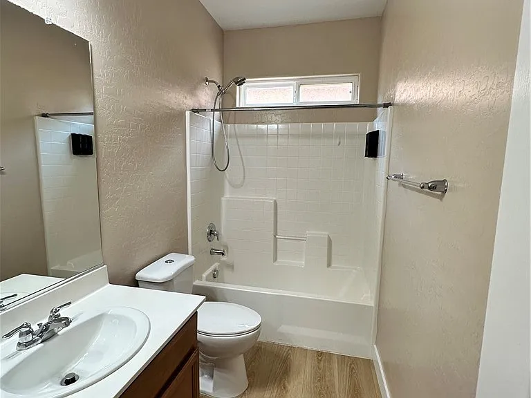 8146 Lake Chippewa St — Photo 34