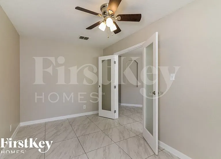 8019 Abbotts Pointe — Photo 11