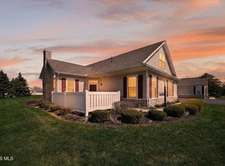 6036 Quarrys Edge Ln, Sylvania, OH