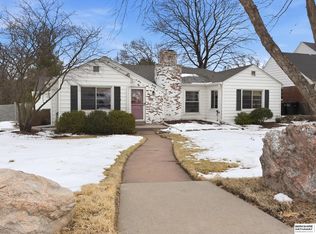 459 N 61st St, Omaha, NE 68132