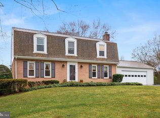 332 Stonegate Dr, Silver Spring, MD 20905