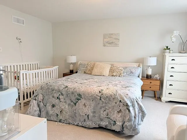 124 Landover Cres — Photo 24
