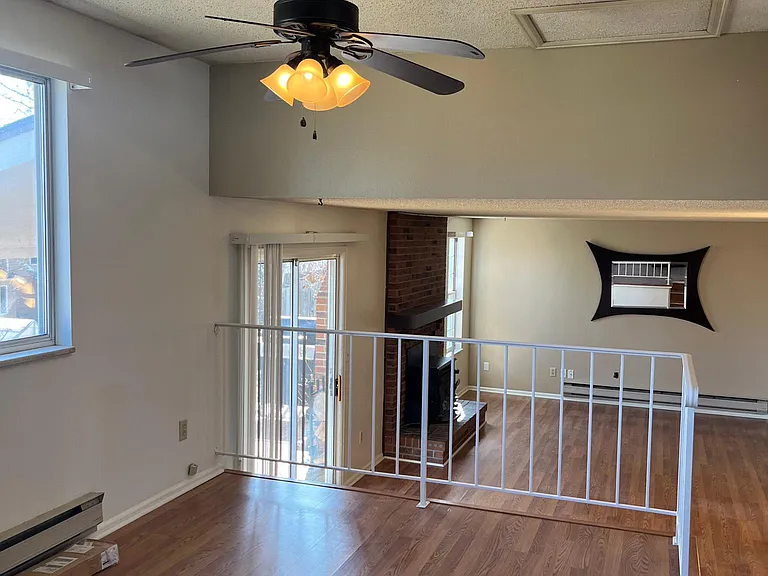 4652 S Devinney St — Photo 5
