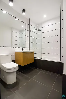 Rented by EXR | media 42