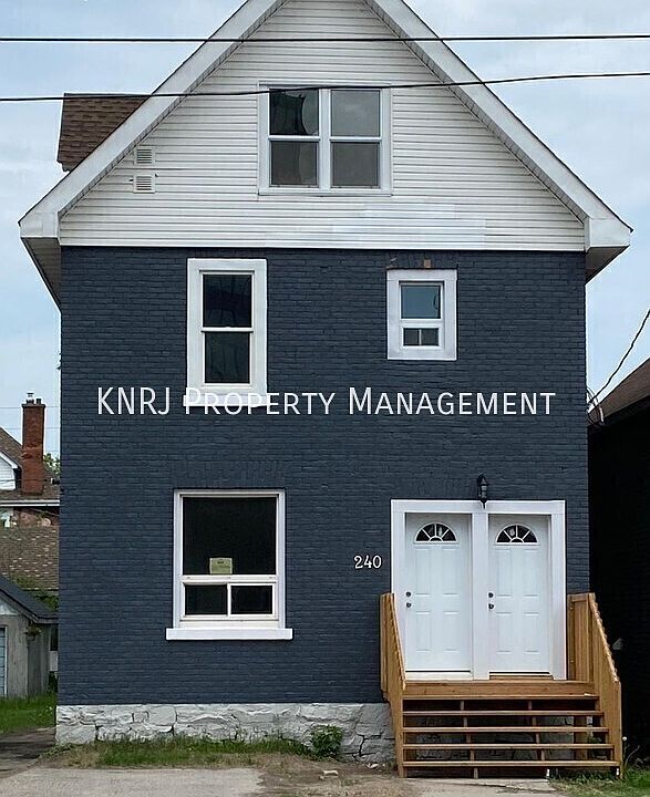1st image of 240 Worthington St E #1