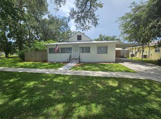 5505 8th St, Zephyrhills, FL 33542