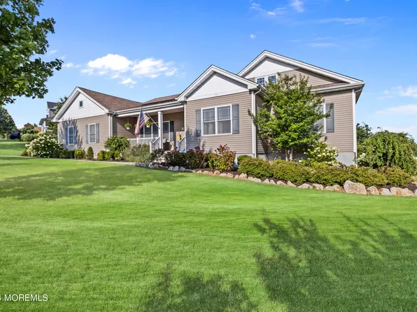 2 Trent Court, Manahawkin, NJ 08050