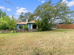3251 Lone Pine Rd, Medford, OR 97504
