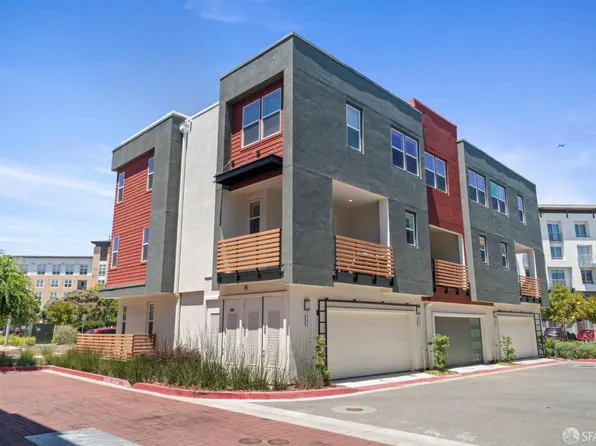 105 Starfish Ln, Foster City, CA 94404