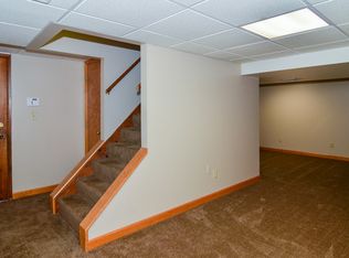 702 Highpoint Dr, Wexford, PA 15090