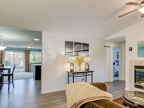 5th image of 700 Kinwood Court SE