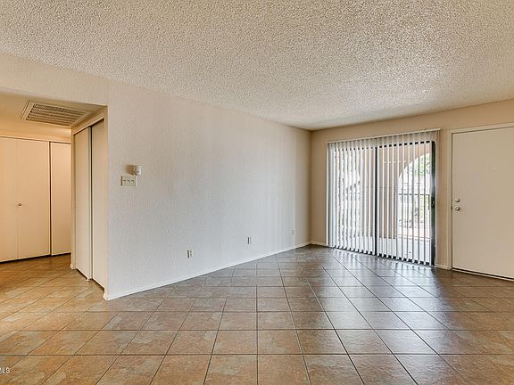 4th image of 5757 W Eugie Ave Unit 1100