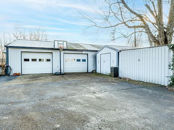 3rd image of 50341 County Road 687