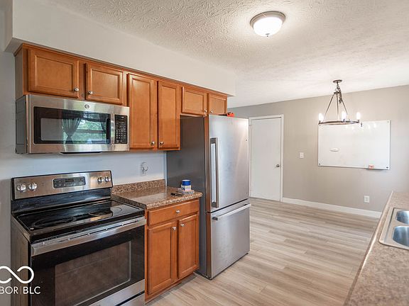 5th image of 603 Meadows Dr