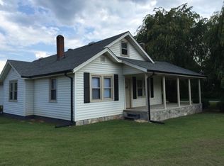 1688 Boiling Springs Rd, Purlear, NC 28665