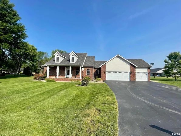 204 Cora Mae Ct, Carterville, IL 62918