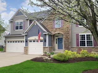 815 Myers Rd, Sugar Grove, IL 60554