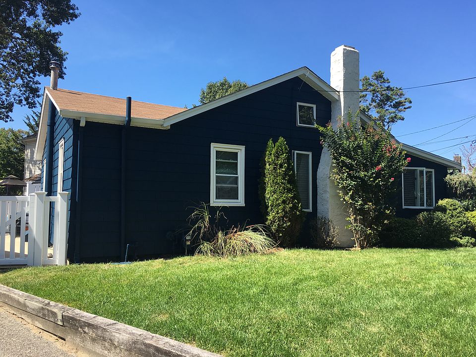 2nd image of 32 Edwards Rd